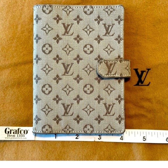 Louis Vuitton Monogram Mini lin Denim Agenda PM - Picture 8 of 9